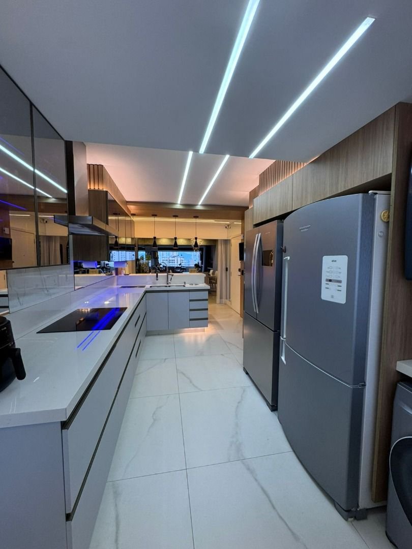 Apartamento com 3 dormitórios à venda, 200 m² por R$ 3.180.000,00 - Ponta da Praia - Santos/SP