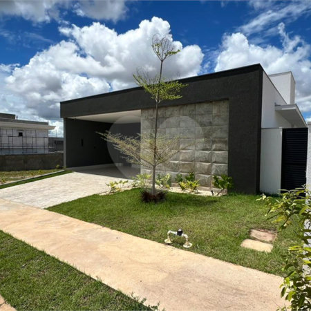 Casa à venda com 3 suítes no condomínio Brisas Horizontal, Cuiabá - MT