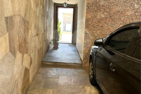 Sobrado à venda com 3 quartos, sendo 1 suíte, em Vila Santo Estéfano, São Paulo, SP