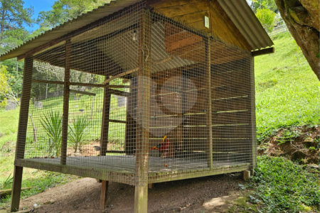 Sítio à venda com 2 quartos, sendo 1 suíte,  em Alto da Serra (mailasqui), São Roque, SP