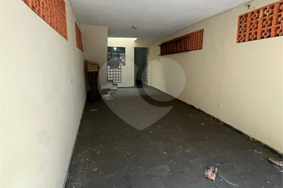 Casa à venda com 4 quartos, sendo 1 suíte, em Artur Alvim, São Paulo, SP
