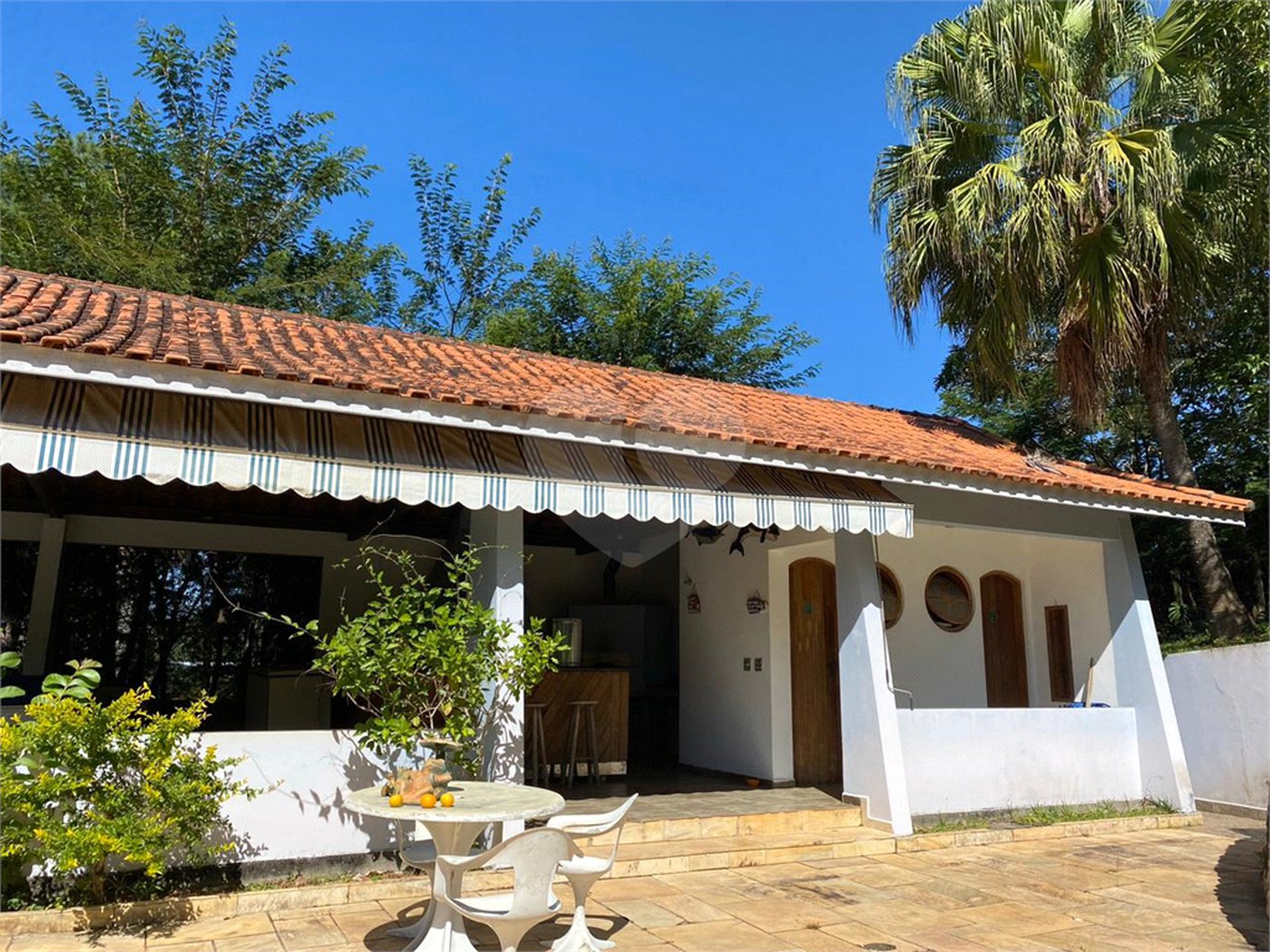 Sítio à venda com 4 quartos, sendo 3 suítes, em Aguas de Igaratá, Igaratá, SP