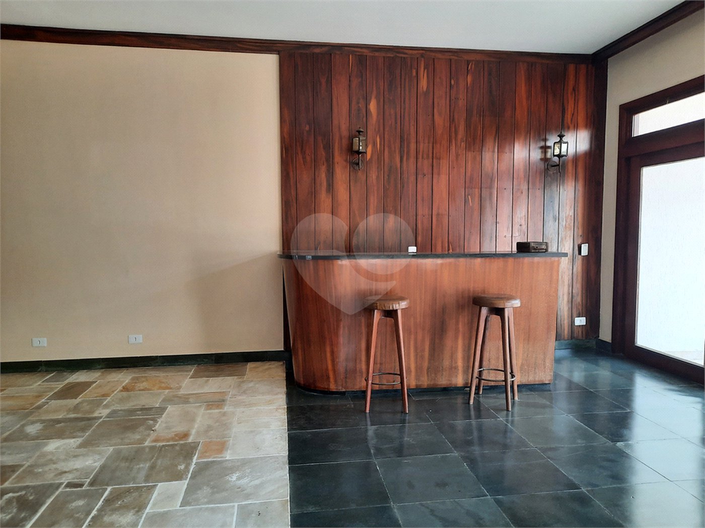 Casa Térrea à venda com 3 suítes em Interlagos, São Paulo, SP