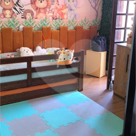Sobrado à venda com 3 quartos, sendo 1 suíte, em Jardim Taboão, São Paulo, SP