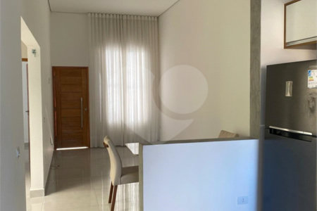 Casa à venda com 2 quartos, sendo 1 suíte, no condomínio Ilha das Águas, Salto - SP