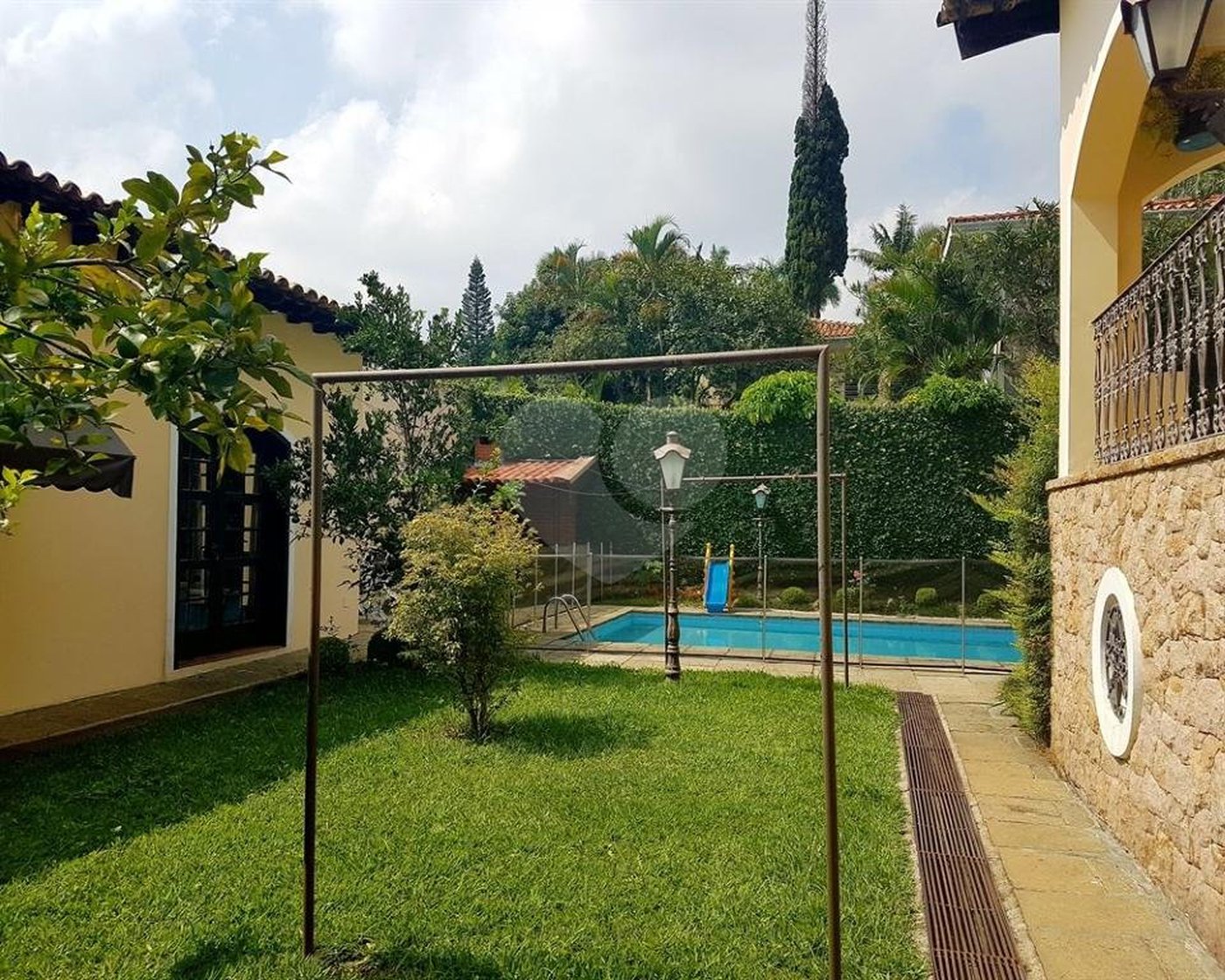 Casa Térrea à venda com 3 suítes em Brooklin Velho, São Paulo, SP