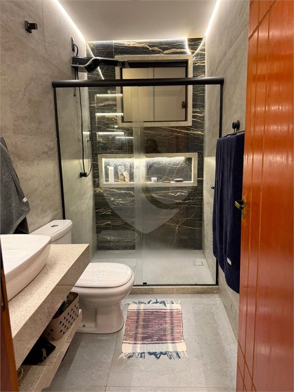 Duplex à venda com 2 quartos, sendo 1 suíte, em Campo Grande, Rio de Janeiro, RJ