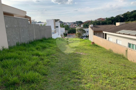 Terreno à venda no condomínio Bosque São Francisco, Votorantim - SP