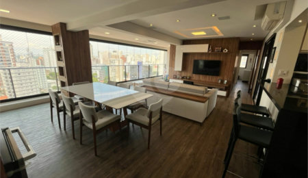 Apartamento à venda com 3 suítes em Campo Belo, São Paulo, SP