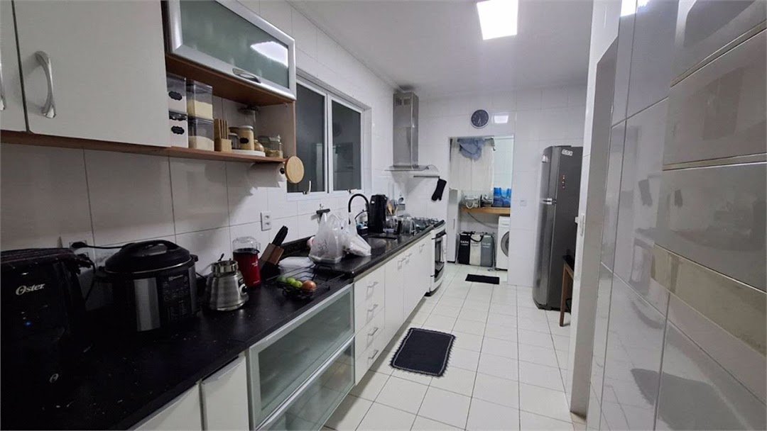 Apartamento Residencial à venda, Gonzaga, Santos - AP1115.