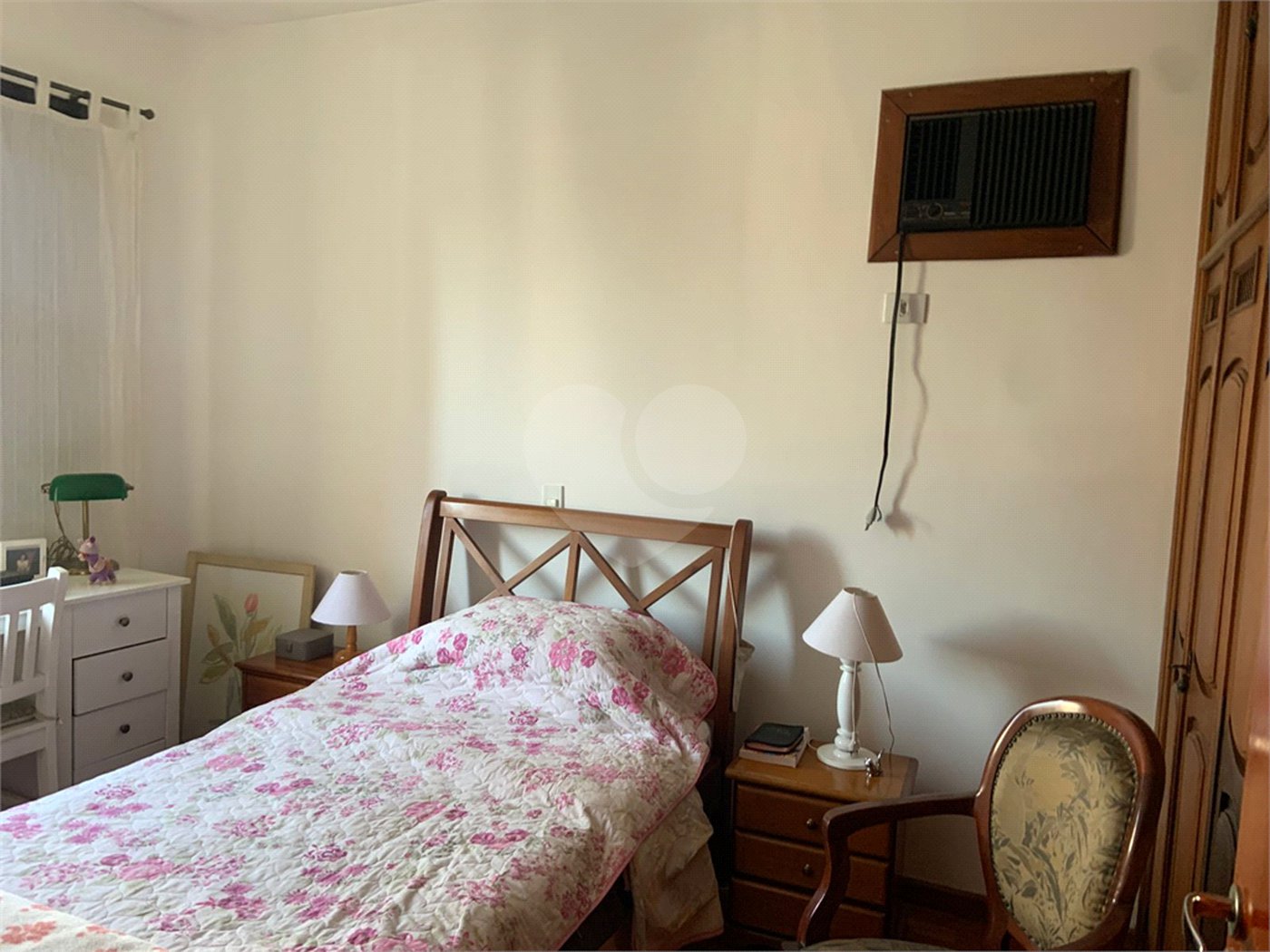 Apartamento à venda com 4 quartos, sendo 3 suítes,  em Pinheiros, São Paulo, SP