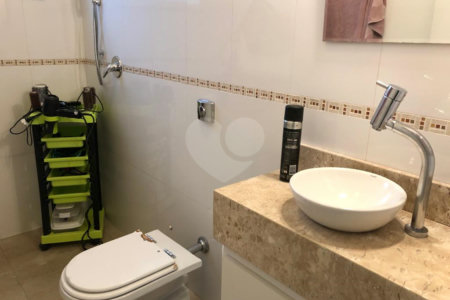 Casa à venda com 3 suítes no condomínio Aldeia da Mata, Votorantim - SP