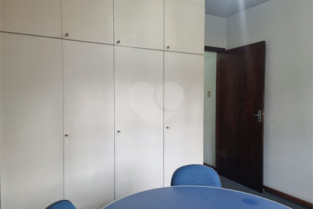 Sobrado à venda com 3 quartos em Brooklin, São Paulo, SP