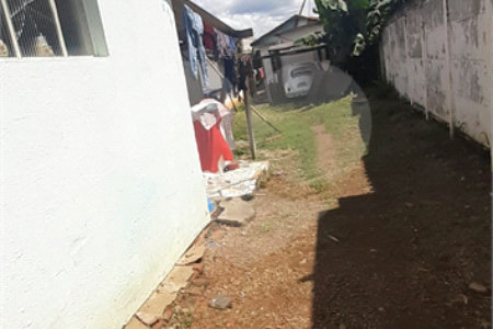 Casa à venda com 3 quartos em Alvinópolis, Atibaia, SP