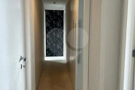 Apartamento à venda com 3 suítes em Vila Andrade, São Paulo, SP
