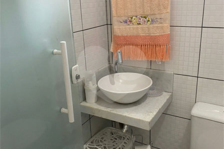 Casa à venda com 4 quartos, sendo 2 suítes,  em Vila Carolina, Itapetininga, SP
