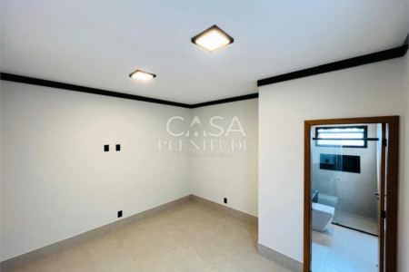 Casa em condomínio à venda com 3 quartos, sendo 1 suíte, no Centro, Araçoiaba da Serra, SP
