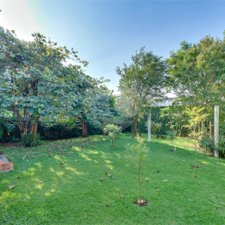 Terreno à venda em Jardim Petropolis, São Paulo, SP