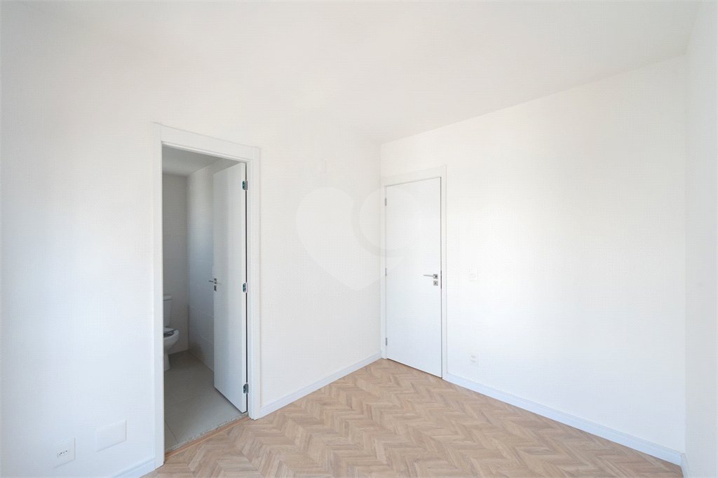 Apartamento à venda com 3 suítes em Vila Clementino, São Paulo, SP