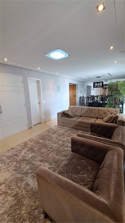 Apartamento à venda com 3 quartos, sendo 1 suíte,  no Centro, São Bernardo do Campo, SP