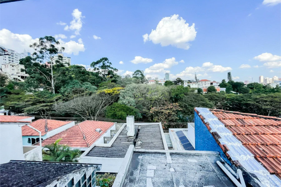 Sobrado à venda com 3 quartos em Vila Madalena, São Paulo, SP