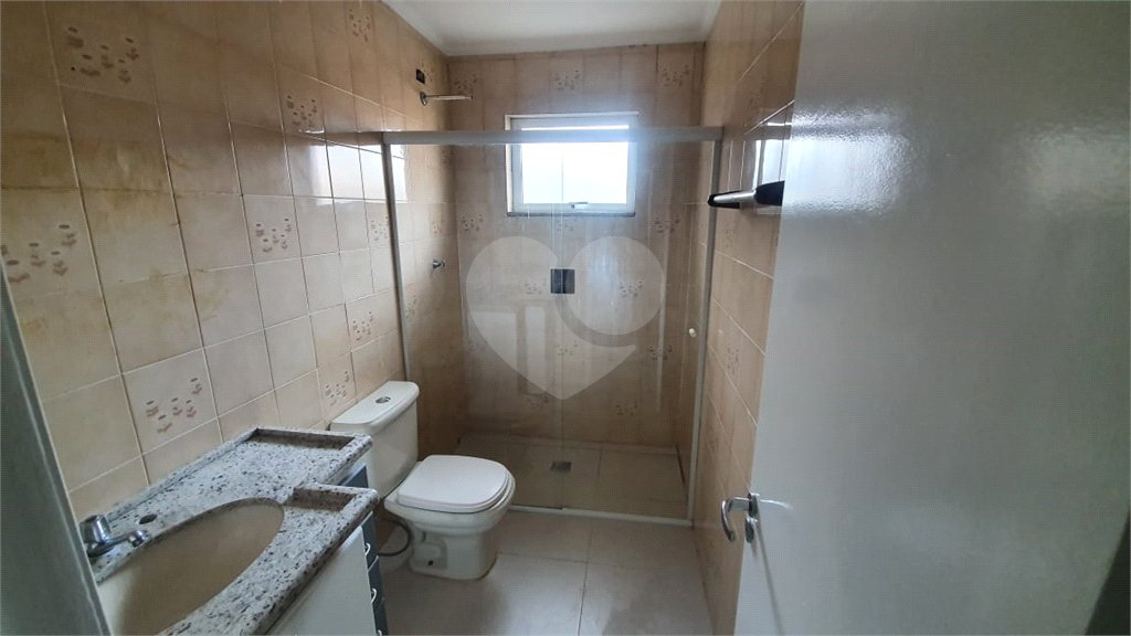 Sobrado à venda com 3 quartos, sendo 1 suíte,  em Horto, São Paulo, SP
