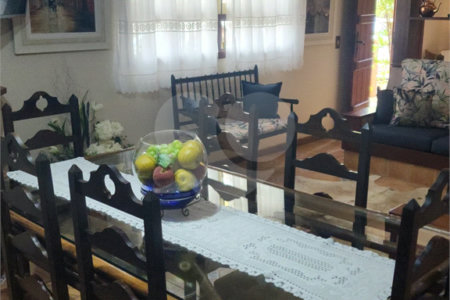 Chácara à venda com 3 quartos, sendo 2 suítes, em Caixa D´água, Vinhedo, SP