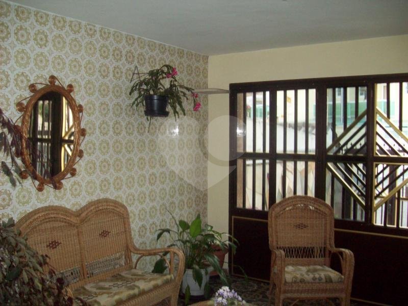 Casa Térrea à venda com 3 quartos, sendo 1 suíte, em Vila Constança, São Paulo, SP