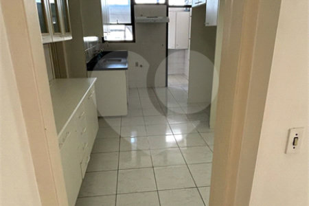 Apartamento à venda com 3 quartos, sendo 1 suíte, no Centro, Jundiaí, SP