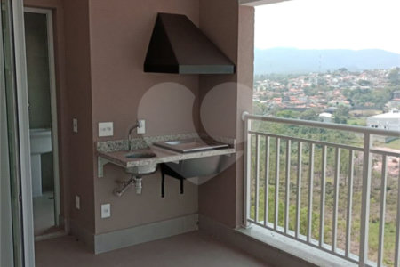 Apartamento à venda com 3 quartos, sendo 1 suíte, em Cézar de Souza, Mogi das Cruzes, SP