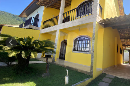 Casa à venda com 2 quartos, sendo 1 suíte, em Mangaratiba, Mangaratiba, RJ