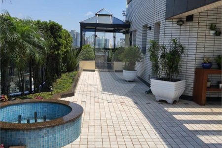 Apartamento à venda com 4 suítes em Vila Andrade, São Paulo, SP