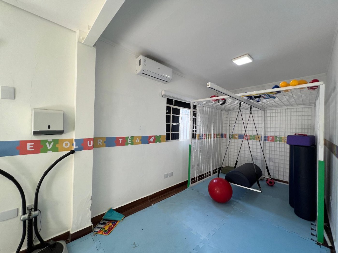 Casa para alugar, 390 m² por R$ 19.500,00 - Encruzilhada - Santos/SP