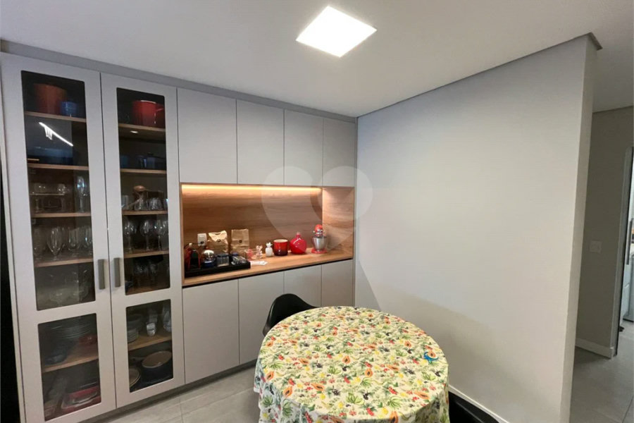 Apartamento à venda com 4 quartos, sendo 2 suítes, em Perdizes, São Paulo, SP