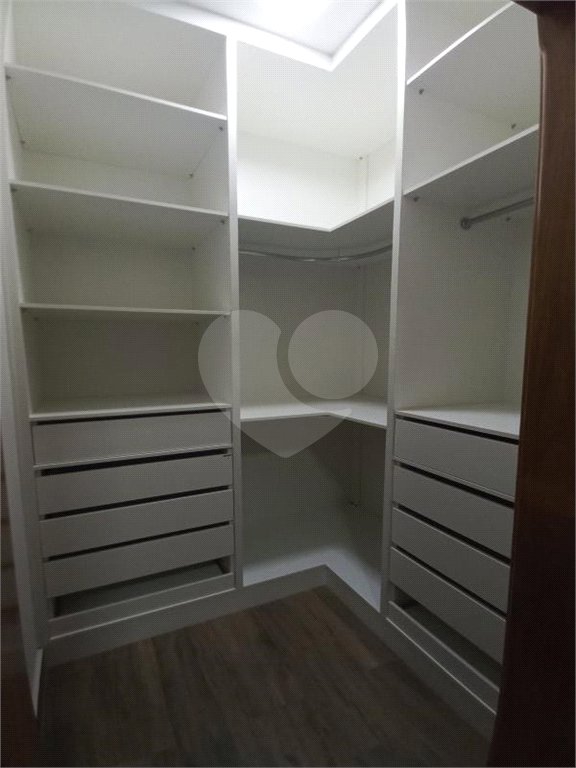 Casa à venda com 3 suítes no condomínio Piemonte, Indaiatuba - SP