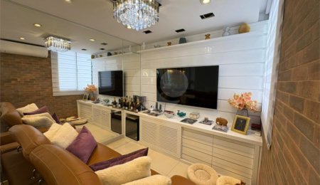 Duplex à venda com 2 suítes em Indianópolis, São Paulo, SP