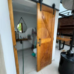 Casa à venda com 3 quartos, sendo 1 suíte, no condomínio Residencial Vegas, São Paulo - SP