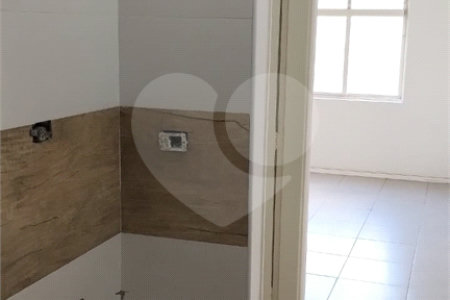 Apartamento à venda com 1 suíte em Santa Cecília, São Paulo, SP
