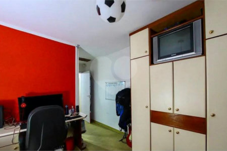 Sobrado à venda com 3 suítes em Vila Mazzei, São Paulo, SP