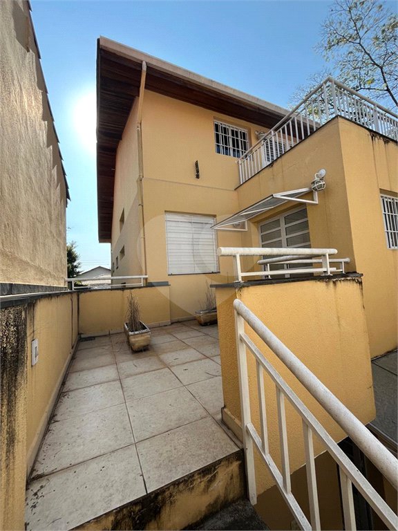 Sobrado à venda com 4 quartos, sendo 1 suíte,  em Vila Cordeiro, São Paulo, SP