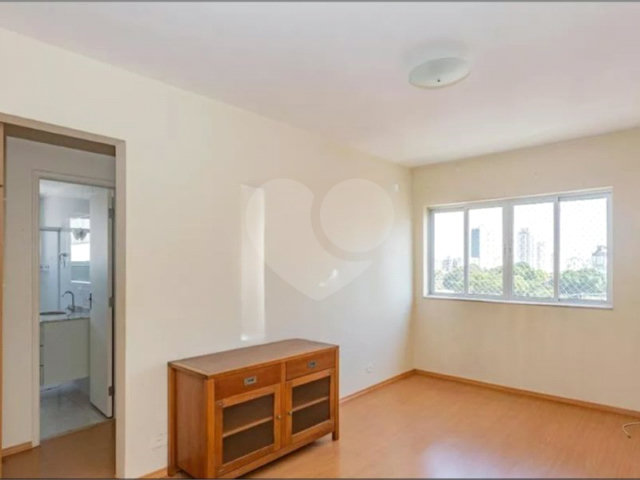 Apartamento à venda com 1 quarto em Aclimação, São Paulo, SP