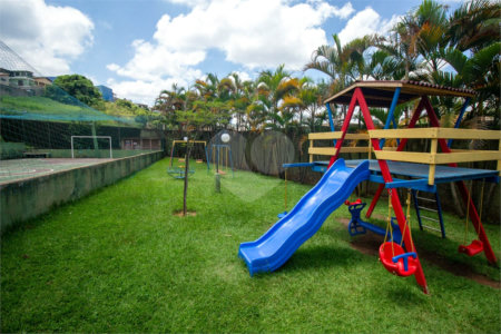 Apartamento à venda com 3 quartos, sendo 1 suíte,  em Jardim Flórida, São Roque, SP