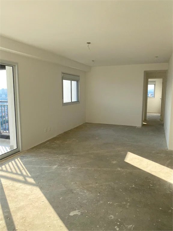 Apartamento à venda com 3 suítes em Jardim Caboré, São Paulo, SP