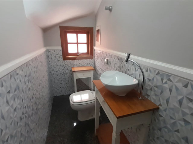 Sobrado à venda com 3 quartos, sendo 1 suíte,  em Jardim Prudência, São Paulo, SP