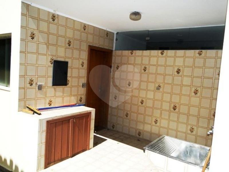 Sobrado à venda com 3 quartos, sendo 1 suíte, em Tremembé, São Paulo, SP