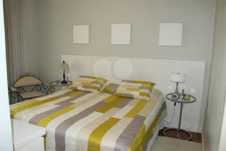 Apartamento à venda com 4 quartos, sendo 3 suítes,  em Vila Suzana, São Paulo, SP