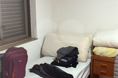 Sobrado à venda com 4 quartos, sendo 1 suíte, no Centro, Araraquara, SP