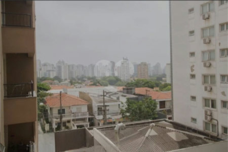 Apartamento para venda no Campo Belo 72m² com 02 dormitórios 1 vaga