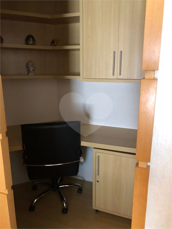 Apartamento na Saúde 126m² 3 dorm/3vagas Aceita permuta por imóvel na praia