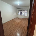 Excelente sobrado para comércio ou residência na Vila Santa Catarina